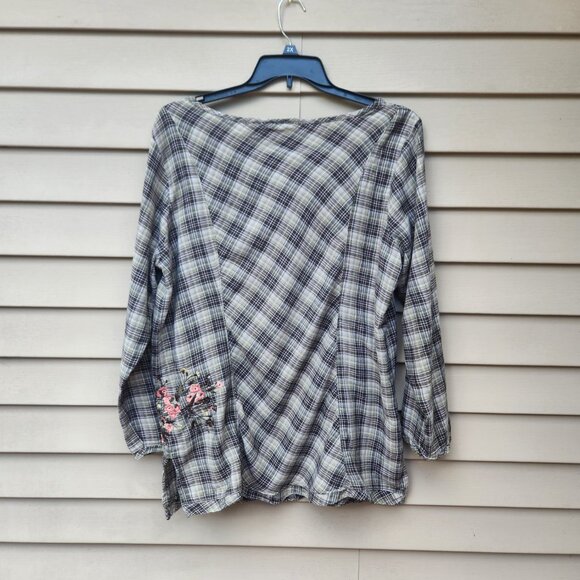 Eddie Bauer Khaki Green Plaid Blouse Floral Embroidered Peasant Boho Country - Picture 8 of 12